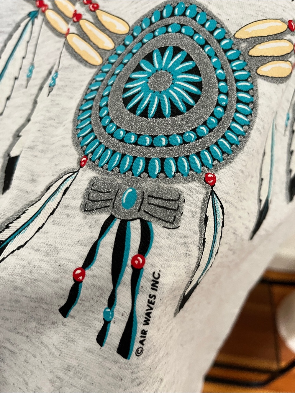 90s Vintage Western Navajo Inspired Necklace Print Tshirt - Picture 3 of 4